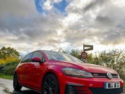 Rot Gebraucht 2019 VW Golf VII GTI Limousine | 14.500 € (Guter Preis)