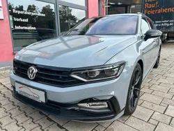 Grau Gebraucht 2020 VW Passat R-line Kombi | 31.200 €
