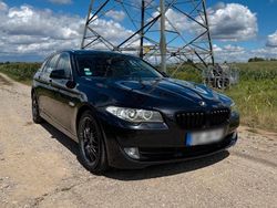 Schwarz Gebraucht 2012 BMW 530 Kombi | 12.000 € (Fairer Preis)
