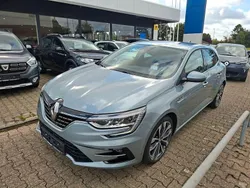 Baltic grey Gebraucht 2020 Renault Mégane IV Intens Limousine | 21.490 € (Teuer)