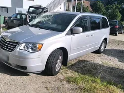 Silber Gebraucht 2008 Chrysler Town & Country Touring Van / Kleinbus | 10.690 €