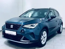 Grau Gebraucht 2023 Seat Arona FR SUV | 16.980 € (Fairer Preis)