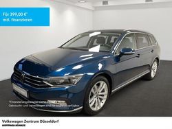 Blau Gebraucht 2022 VW Passat Elegance Kombi | 31.450 € (Etwas zu teuer)