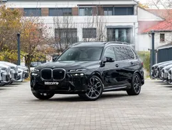 Schwarz Gebraucht 2024 BMW X7 M Sport SUV | 113.990 € (Fairer Preis)