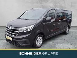 Schwarz midnight Gebraucht 2023 Renault Trafic Life Van | 36.890 € (Guter Preis)