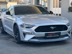 Brightsilber (metallic) Gebraucht 2018 Ford Mustang GT Coupé | 40.500 € (Fairer Preis)