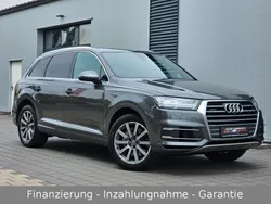 Grau Gebraucht 2019 Audi Q7 Ambiente SUV | 29.990 € (Guter Preis)