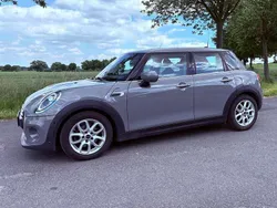 Grau Gebraucht 2019 Mini ONE Kleinwagen | 13.500 € (Fairer Preis)