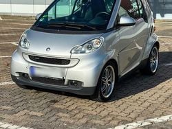 Silber Gebraucht 2011 Smart ForTwo Coupé Brabus Coupé | 7.999 € (Fairer Preis)