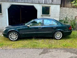 Blau Gebraucht 2003 Mercedes E500 Avantgarde Limousine | 8.950 € (Guter Preis)