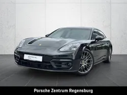 Tiefschwarzmetallic Gebraucht 2024 Porsche Panamera 4 Platinum Edition Limousine | 99.900 €