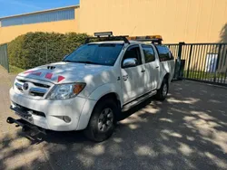 Super white 2 Gebraucht 2009 Toyota HiLux Sol Abholung | 12.500 € (Guter Preis)