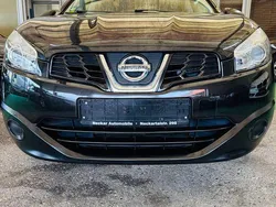 Schwarz Gebraucht 2011 Nissan Qashqai +2 SUV | 7.300 € (Guter Preis)
