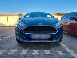 Blau Gebraucht 2016 Ford Fiesta Trend Kleinwagen | 3.900 € (Superpreis)