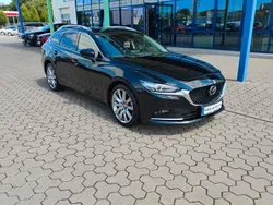 Schwarz Gebraucht 2023 Mazda 6 Exclusive Kombi | 28.400 € (Fairer Preis)