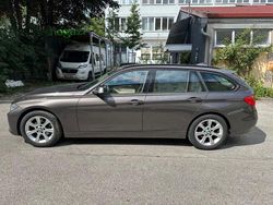 Braun Gebraucht 2014 BMW 320 Performance Kombi | 10.690 € (Guter Preis)