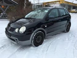 Schwarz Gebraucht 2004 VW Polo Cross Kleinwagen | 1.990 € (Guter Preis)