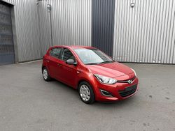 Rot Gebraucht 2013 Hyundai i20 Kleinwagen | 2.400 € (Teuer)
