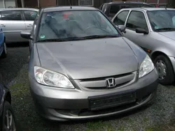 Grau Gebraucht 2005 Honda Civic Hybrid Limousine | 2.299 € (Etwas zu teuer)