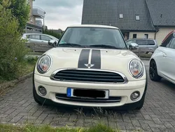 Beige Gebraucht 2008 Mini ONE Kleinwagen | 3.550 € (Fairer Preis)
