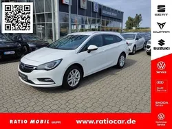 Weiß Gebraucht 2016 Opel Astra Innovation Kombi | 10.990 € (Fairer Preis)