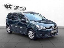 Grün Gebraucht 2012 VW Touran Highline Van | 9.999 € (Etwas zu teuer)
