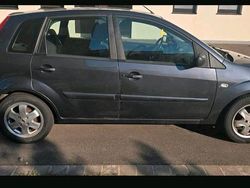 Grau Gebraucht 2008 Ford Fiesta Kleinwagen | 1.200 € (Guter Preis)