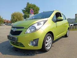 Grün Gebraucht 2011 Chevrolet Spark LS Kleinwagen | 1.999 € (Fairer Preis)