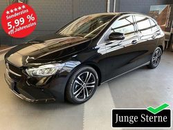 Kosmosschwarz Gebraucht 2025 Mercedes B180 Progressive Van / Kleinbus | 31.980 € (Guter Preis)