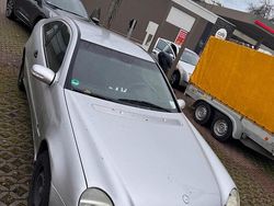 Silber Gebraucht 2002 Mercedes C180 Kleinwagen | 1.400 € (Fairer Preis)