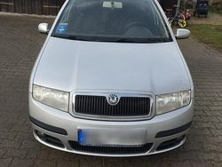 Silber Gebraucht 2007 Skoda Fabia Kombi | 450 € (Superpreis)