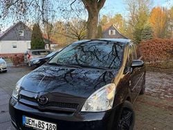 Schwarz Gebraucht 2006 Toyota Verso Van / Kleinbus | 2.500 € (Guter Preis)