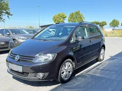 Schwarz Gebraucht 2013 VW Golf VII Life Limousine | 7.450 € (Fairer Preis)