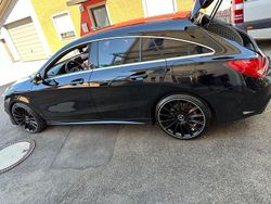 Schwarz Gebraucht 2015 Mercedes CLA180 AMG line Limousine | 12.500 €
