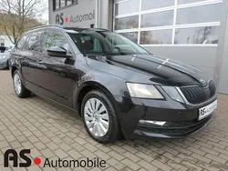 Schwarz Gebraucht 2019 Skoda Octavia Kombi | 9.790 € (Guter Preis)
