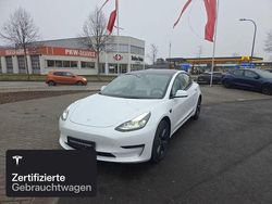 Weiß Gebraucht 2021 Tesla Model 3 Long Range AWD Limousine | 31.300 € (Fairer Preis)