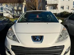 Weiß Gebraucht 2009 Peugeot 207 Kleinwagen | 1.200 € (Superpreis)