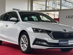 Weiß Gebraucht 2022 Skoda Octavia Limousine | 20.799 € (Fairer Preis)