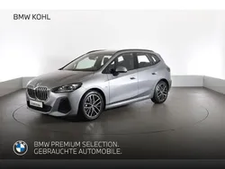 Grau Gebraucht 2024 BMW 220 Active Tourer M Sport Van / Kleinbus | 42.950 €