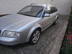 Silber Gebraucht 2001 Audi A6 Sport Kombi | 8.900 €