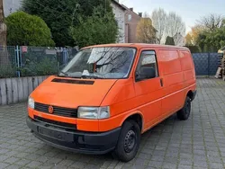 Orange Gebraucht 1991 VW T4 Van | 2.750 €