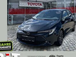 Mysticschwarz mica Gebraucht 2021 Toyota Corolla Team Limousine | 16.990 € (Guter Preis)