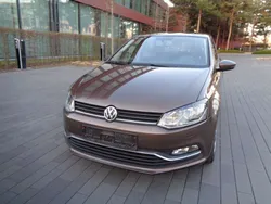 Braun Gebraucht 2015 VW Polo Comfortline Limousine | 6.690 € (Fairer Preis)