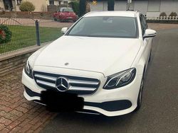 Weiß Gebraucht 2018 Mercedes E200 Kombi | 23.500 € (Guter Preis)
