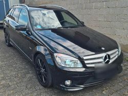 Schwarz Gebraucht 2008 Mercedes C230 AMG Kombi | 5.999 €