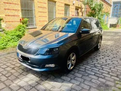 Grau Gebraucht 2016 Skoda Fabia Joy Kombi | 7.450 € (Guter Preis)