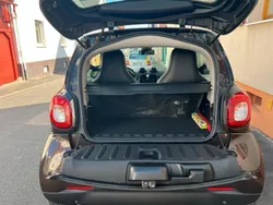 Braun Gebraucht 2018 Smart ForTwo Coupé Kleinwagen | 13.000 €