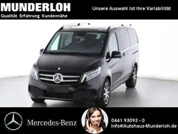 Obsidianschwarz metallic Gebraucht 2024 Mercedes V300 Avantgarde Edition Van / Kleinbus | 66.900 € (Guter Preis)