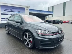Grau Gebraucht 2015 VW Golf VII GTI Kleinwagen | 18.500 € (Fairer Preis)