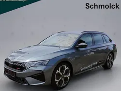 Grau Gebraucht 2025 Skoda Octavia RS Kombi | 41.490 € (Fairer Preis)